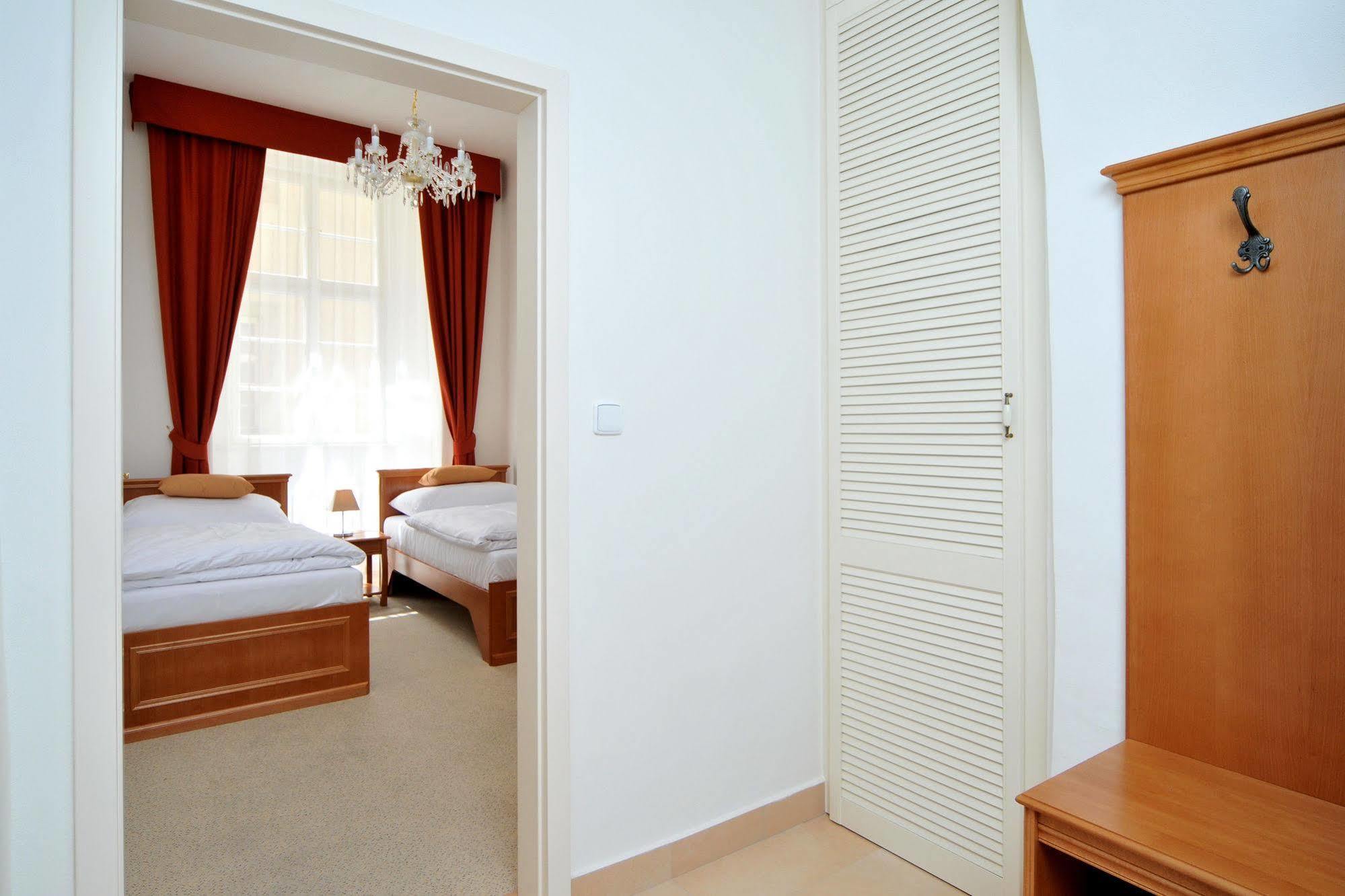 Boutique By Little King Praha
