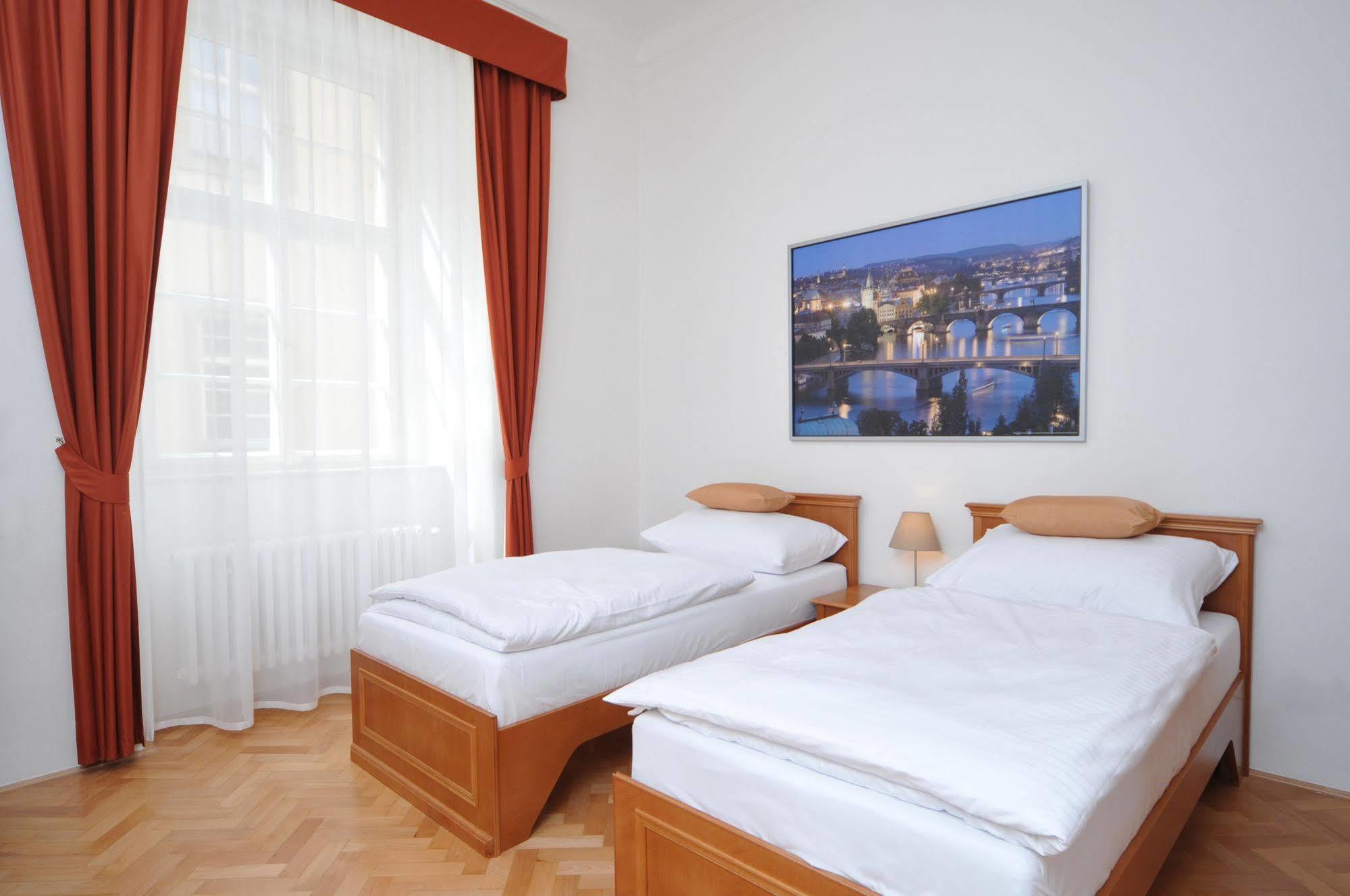 Boutique By Little King Praha